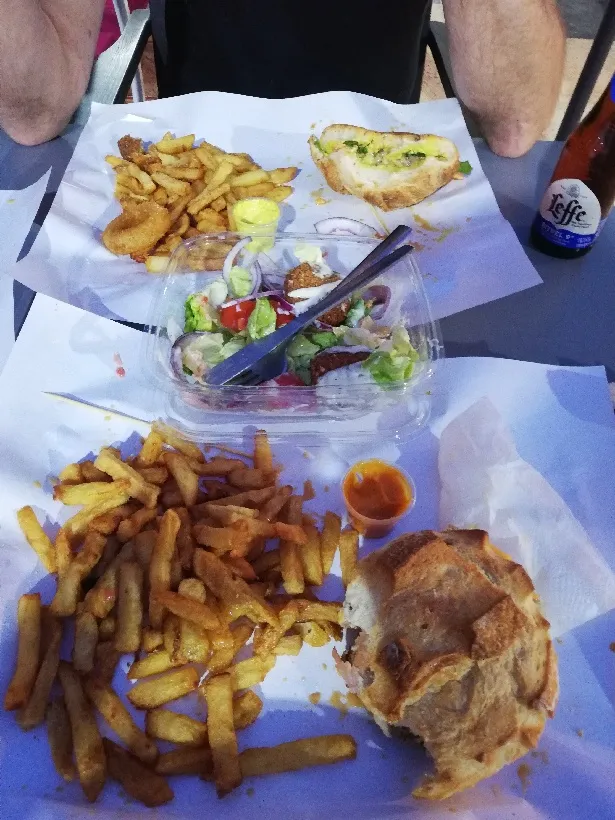 Salade Falafels Et Double Cheese